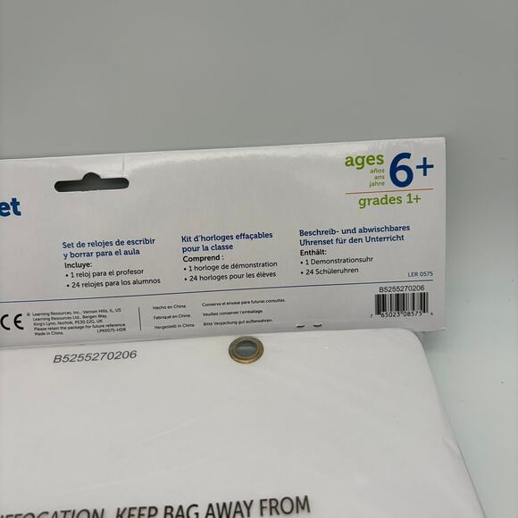 Learning Resources Write-on/Wipe-off Classroom Clock Set LER 0575 New - Picture 4 of 5